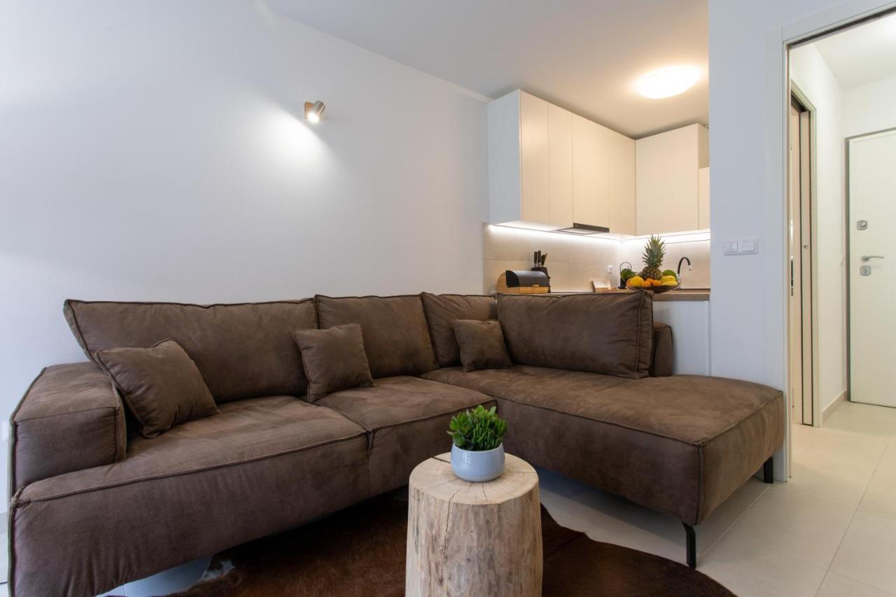 Lucky Apartment Омиш Экстерьер фото