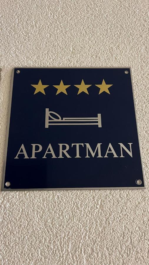Lucky Apartment Омиш Экстерьер фото